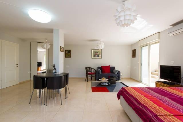 Magnificent Studio In Zichron Yaakov Sea View And Garden Zikhron Ya'akov Exterior photo
