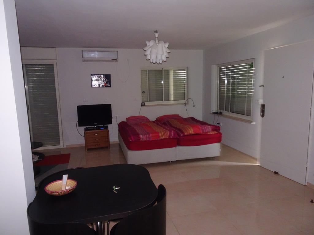 Magnificent Studio In Zichron Yaakov Sea View And Garden Zikhron Ya'akov Exterior photo