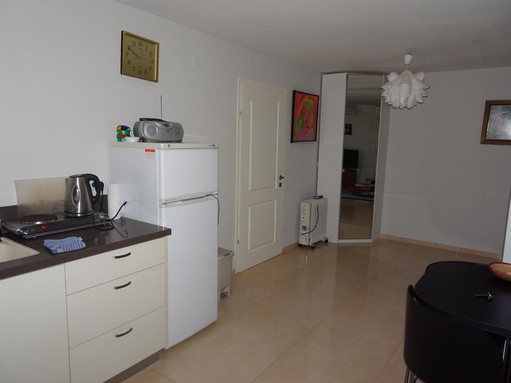 Magnificent Studio In Zichron Yaakov Sea View And Garden Zikhron Ya'akov Exterior photo