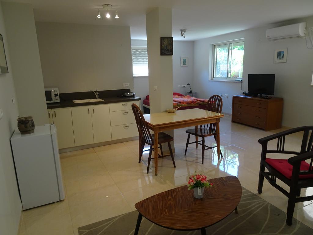 Magnificent Studio In Zichron Yaakov Sea View And Garden Zikhron Ya'akov Exterior photo